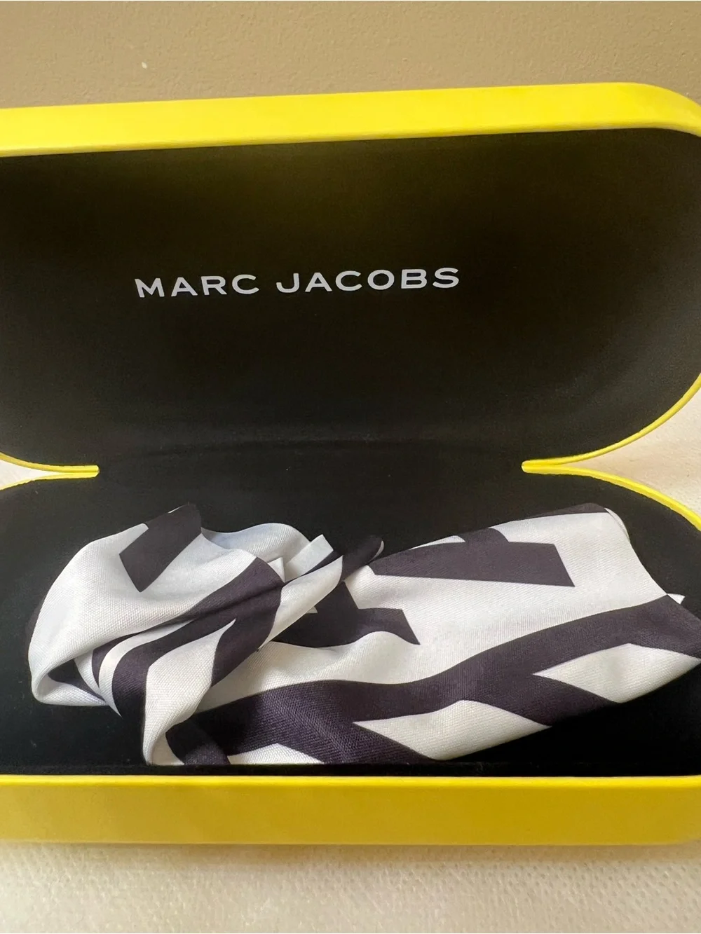 Marc Jacobs Yellow Hard Sunglasses Case NWOT